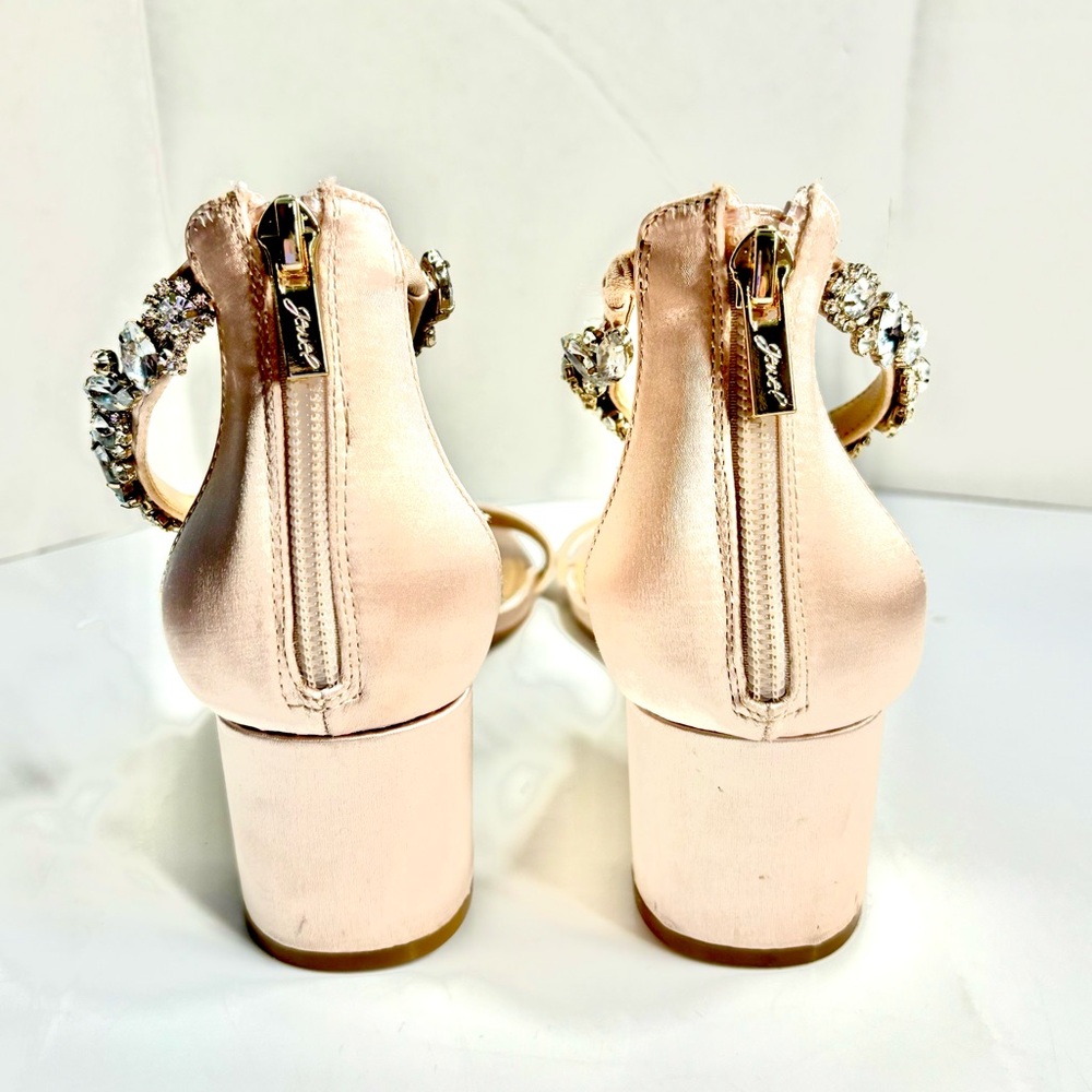 Badgley Mischa Bronwen Embellished Evening Shoe Champagne Blush - Picture 9 of 11